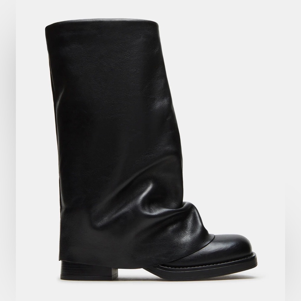 Steve Madden Black Leather Benton Boots